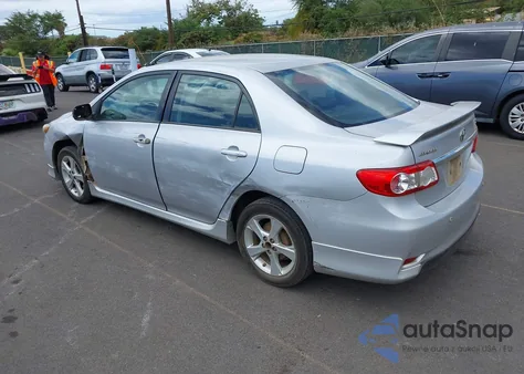 2011 Toyota Corolla S z USA, uszkodzony, nr VIN 2T1BU4EE9BC662709